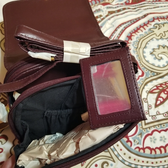 Vittoria Purse Genuine Leather Maroon/Burgundy Satchel Bag New with Tags - Picture 3 of 11